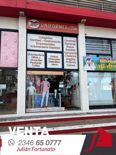 Venta Local comercial!!! Sobre av Ceballos